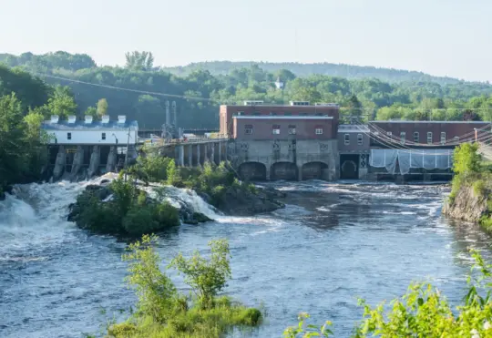 Cofferdam collapses during Milltown dam decommissioning