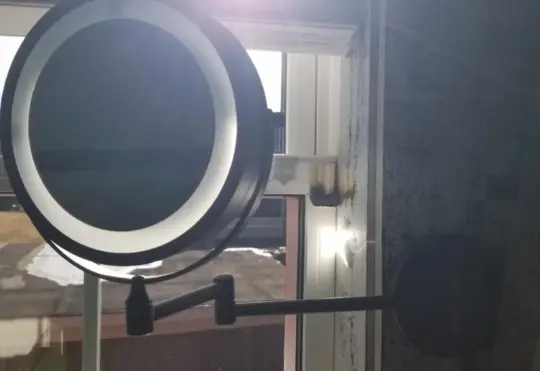 Cosmetic mirror nearly causes house fire in Dayspring