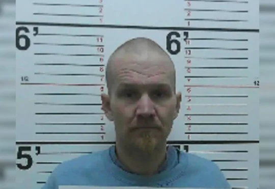 N.B. RCMP searching for escaped inmate