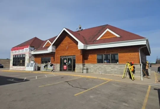 McBun’s moving from one Shediac Road location to another
