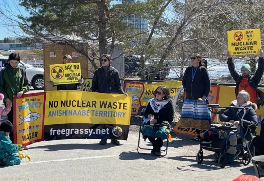 Rally in Kenora against nuclear waste site