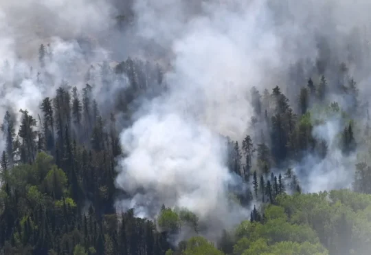 Air quality warnings for much of Northwestern Ontario