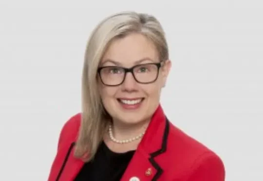 Halifax councillor Pam Lovelace throws hat in ring for mayor