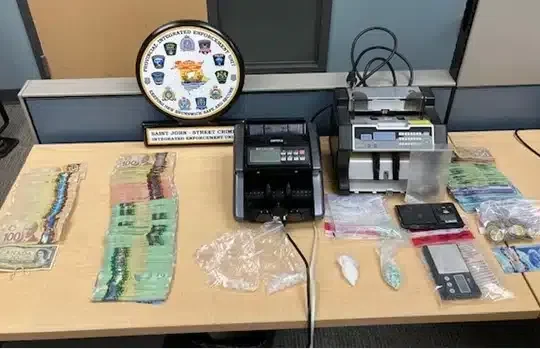 3 arrests after drugs, cash seized in Saint John
