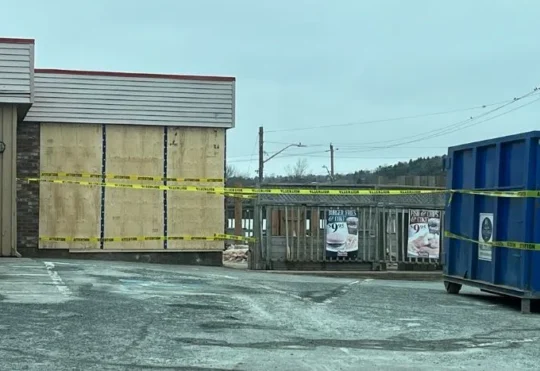 Man charged with impaired driving after crashing car into Dartmouth restaurant