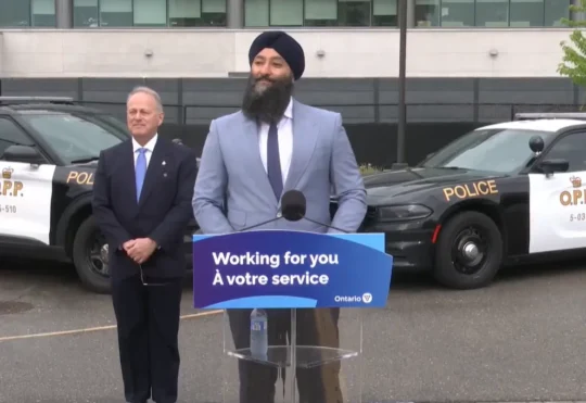 Increase license suspension for vehicle theft/stunt driving