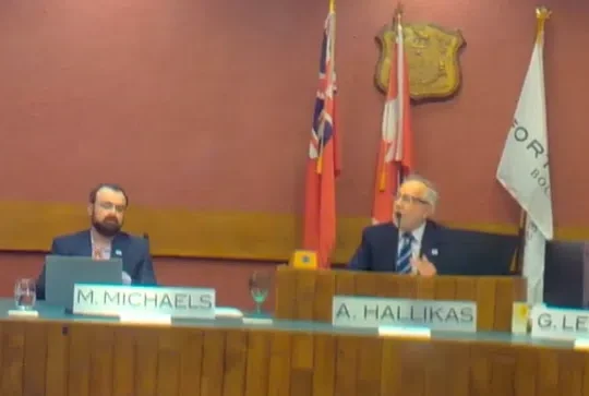 Fourt Frances council to remain at 7