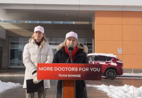 Crombie promises more doctors if elected premier