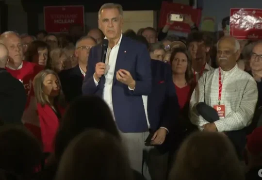 Federal election campaign enters third week