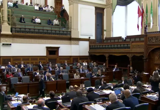 35% pay raise proposes for MPPs