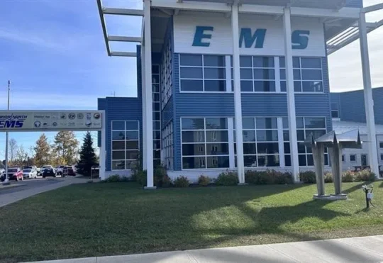 97 per cent of Superior North EMS district staff vote in favour of strike mandate