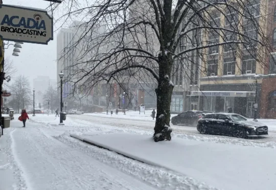 City hopes to improve snow removal this winter