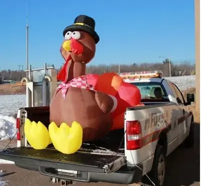 More than 1,900 turkeys collected during annual tradition