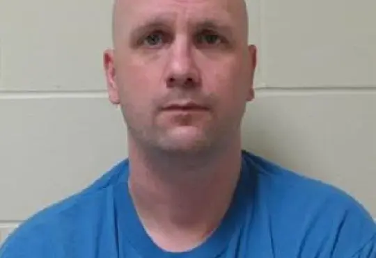 Windsor man wanted on province-wide arrest warrant