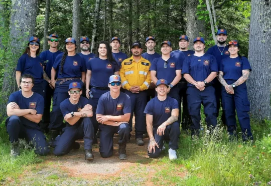 Indigenous firefighting crews head to Alberta