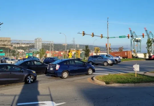 Halifax’s mayor wants to pause bike lane projects to tackle traffic congestion