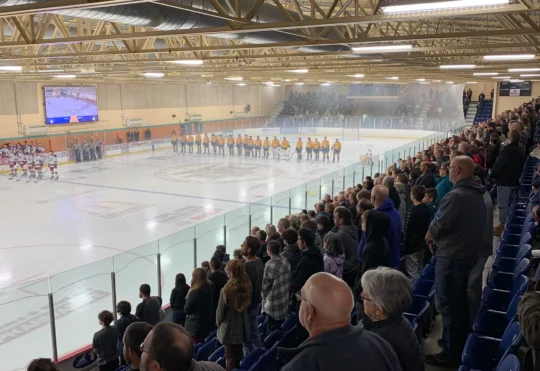 Mariners Centre owners approve ice-pad replacement for 2026